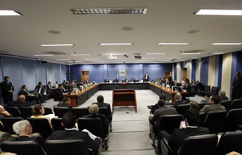 Read more about the article CNJ altera data da 172ª Sessão Ordinária para quinta-feira, dia 27 de junho