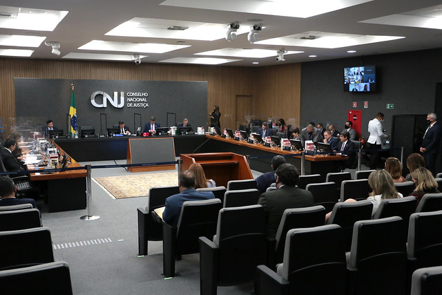 Read more about the article 337ª Sessão Ordinária: Pauta inclui incentivo à participação feminina, e será a última para três conselheiros