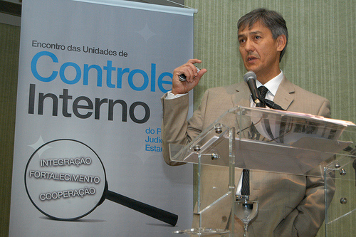 Dr. Eugnio 1