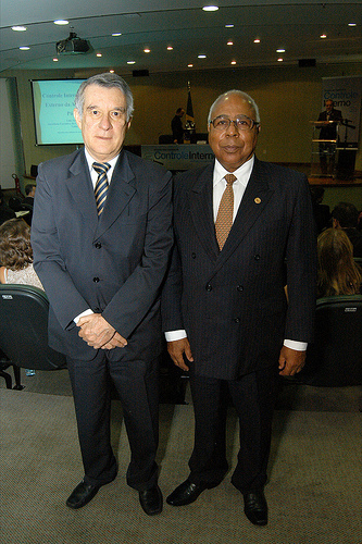 Ministros TCU e TST