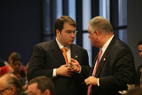 Você está visualizando atualmente Decisão derruba segredo de justiça determinado pelo TJSC