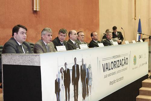Read more about the article Programa do CNJ valoriza a magistratura, diz presidente do TRF 5