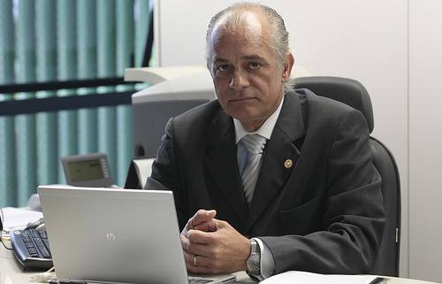 Você está visualizando atualmente Projeto que reduz valores das custas judiciais está pronto para ir a Plenário