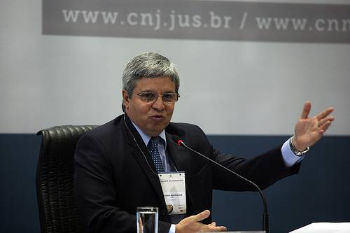 Você está visualizando atualmente Presidente do Coaf destaca lentidão para punir a lavagem de dinheiro no Brasil