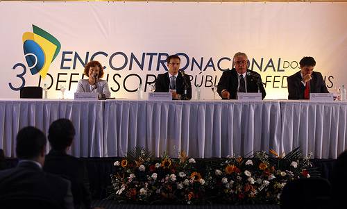 Você está visualizando atualmente Conselheiro defende uso da conciliação para agilizar solução de conflitos