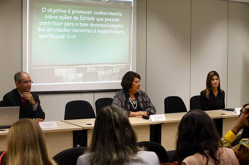 Read more about the article Novos magistrados conhecem sistemas que dão agilidade a decisões judiciais
