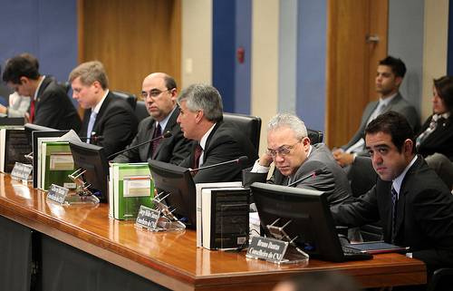 Você está visualizando atualmente CNJ mantém magistrado do TRF 3 em disponibilidade