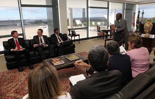Você está visualizando atualmente Governadora do RN vai enviar ao MJ projeto para construção de presídios