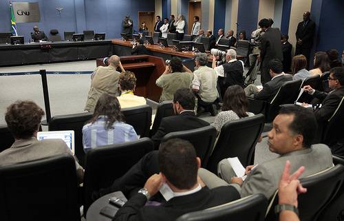 You are currently viewing Ministro Joaquim Barbosa destaca importância da Meta 18 no combate à corrupção