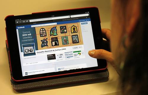 Read more about the article Fãs da página do CNJ no Facebook são mais de 230 mil