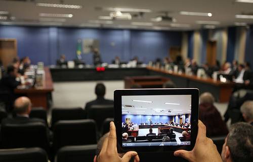 Você está visualizando atualmente CNJ desconstitui ato do TRE/RR que previa pagamento de diferenças do auxílio-alimentação