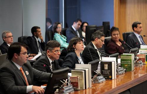 Read more about the article Grupo apresenta 10 propostas para melhoria do 1º grau