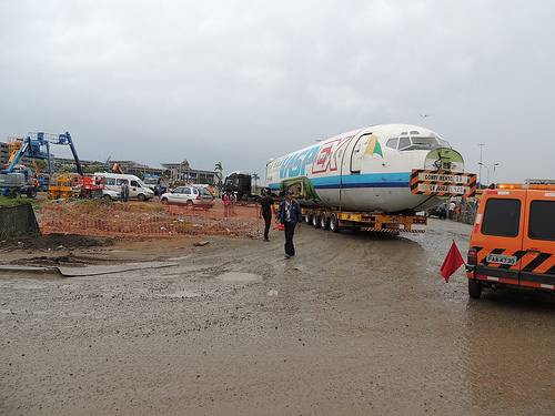 Leia mais sobre o artigo Aeronaves da Vasp são retiradas do aeroporto de Guarulhos