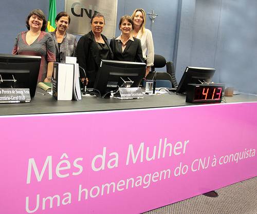 Você está visualizando atualmente Mulheres ocupam presidência em 20% dos tribunais brasileiros