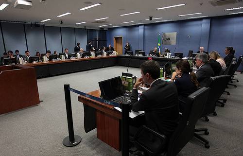 Read more about the article CNJ revisa base de cálculo de quórum para instauração de processo administrativo disciplinar