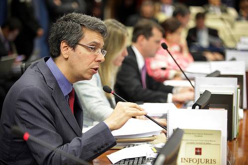 Leia mais sobre o artigo Conselho institui Política Nacional de Formação e Aperfeiçoamento dos Servidores do Poder Judiciário