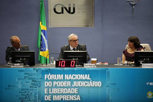 Você está visualizando atualmente Fórum propõe debater liberdade de imprensa em evento nacional com juízes e empresas