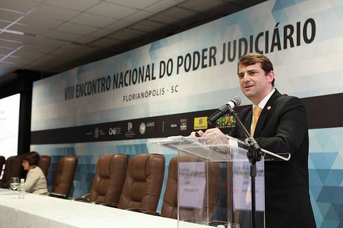Read more about the article “Cultura da litigiosidade” pode sobrecarregar Justiça com 114 milhões de processos em 2020