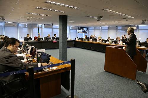 Read more about the article Em sua última sessão do ano, plenário do CNJ julga 11 processos