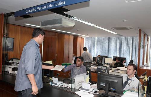 Leia mais sobre o artigo Atendimento externo no CNJ será até as 15 horas nesta sexta-feira