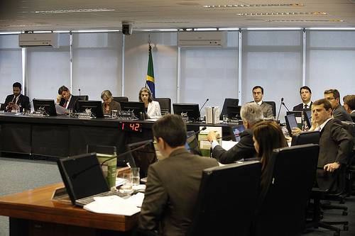 Leia mais sobre o artigo Plenário do CNJ julga 8 processos e 126 permanecem na pauta para as duas últimas sessões do ano