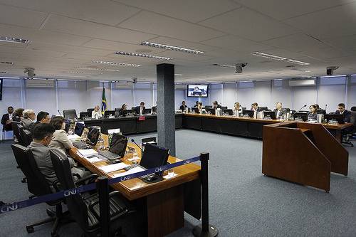 Você está visualizando atualmente CNJ determina apuração de prestação gratuita em cartórios goianos
