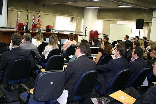 Você está visualizando atualmente Justiça paulista inicia capacitação de magistrados que farão audiências de custódia