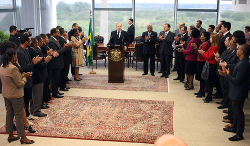 Você está visualizando atualmente Concursos para cargos efetivos no CNJ e no STF terão reserva de 20% das vagas para negros