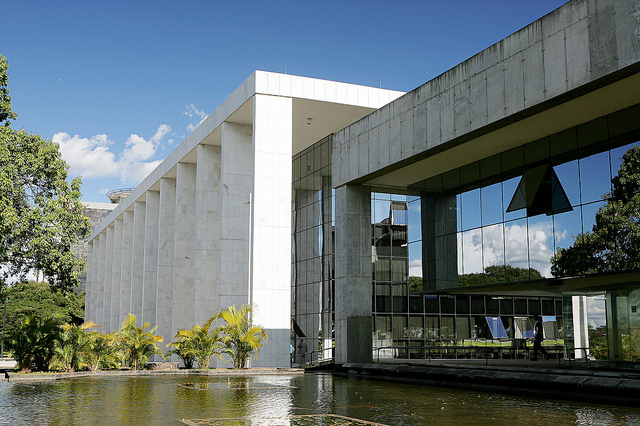 Você está visualizando atualmente Judiciário do DF recebe Selo Ouro da Enasp na abertura da II Semana Nacional do Tribunal do Júri