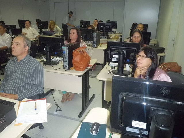 : Diretores e servidores das Varas do Trabalho de João Pessoa participam de treinamento do PJe-JT. Foto: Divulgação/TRT-PB