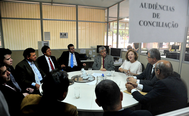 Corregedora Nacional reunida com os magistrados que participam do Mutirão em Goiás: 20 anos dos Juizados Especiais.Crédito: Wagner Soares / TJGO