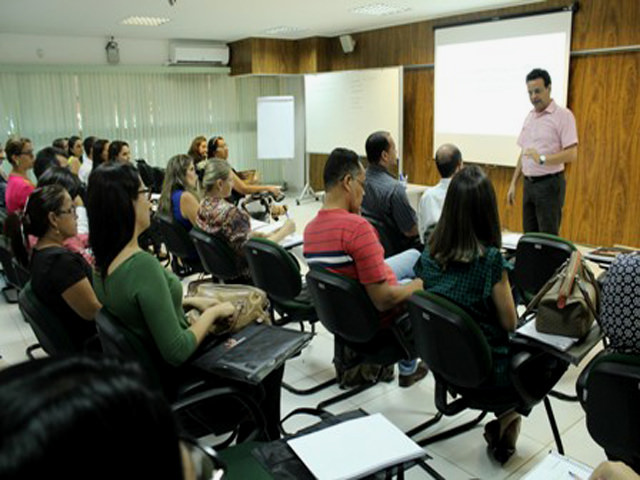 Você está visualizando atualmente Gestores de comarcas de Mato Grosso recebem curso sobre liderança