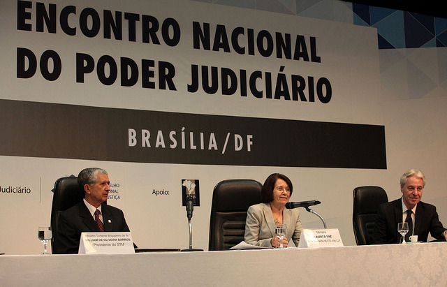 Você está visualizando atualmente Justiça Federal quer processos julgados em quatro anos em cada instância