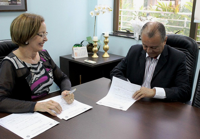 Núcleo de conciliação assina convênio com agência de fomento. Crédito: Divulgação/TJMT