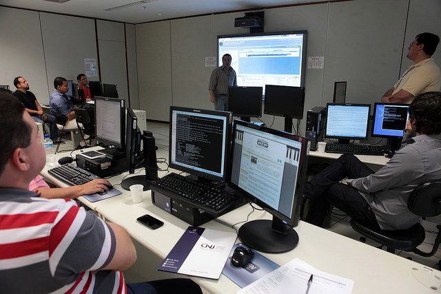 Você está visualizando atualmente Processo Judicial Eletrônico avança em varas e comarcas do interior