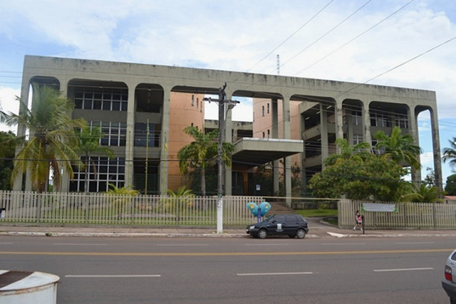 Você está visualizando atualmente Tribunal do Amapá cria comissão para conciliar conflito no Judiciário