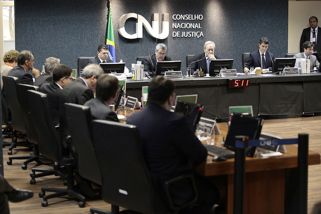 Read more about the article CNJ atualiza regras sobre atuação de magistrados em atividades de docência