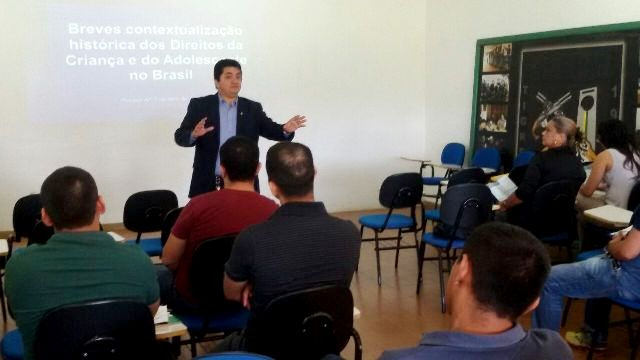 Você está visualizando atualmente Justiça do Amapá promove oficina sobre infância para policiais