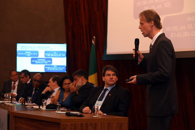 Você está visualizando atualmente Passaram pela Corregedoria 7,6 mil processos no último ano