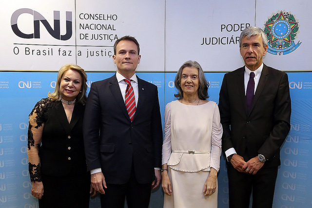 Read more about the article Cármen Lúcia deu posse a três conselheiros do CNJ