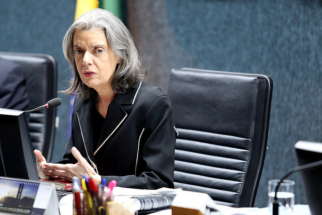 Você está visualizando atualmente Cármen Lúcia cobra: Liberdade de expressão exige responsabilidade de juízes