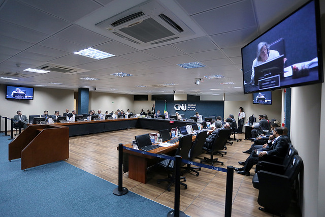 Você está visualizando atualmente CNJ passa a julgar processos em bloco para ter mais celeridade 