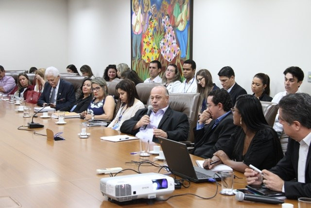 Você está visualizando atualmente Magistrados discutem atuação do Judiciário do Mato Grosso
