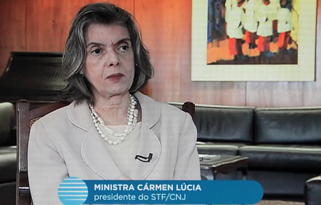 Em entrevista ao programa Link CNJ a ministra Cu00e1rmen Lu00facia afirmou que o cadastro de presos vai resolver a falta de informau00e7u00f5es precisas sobre as pessoas detidas no Pau00eds.