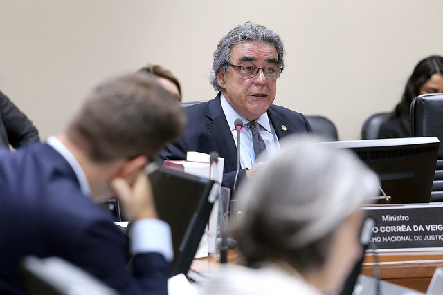 Você está visualizando atualmente Absolvido desembargador alagoano acusado de beneficiar cartel da merenda escolar 