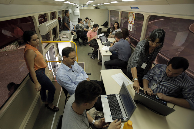Você está visualizando atualmente Quando a Justiça vai de ônibus para ser mais rápida