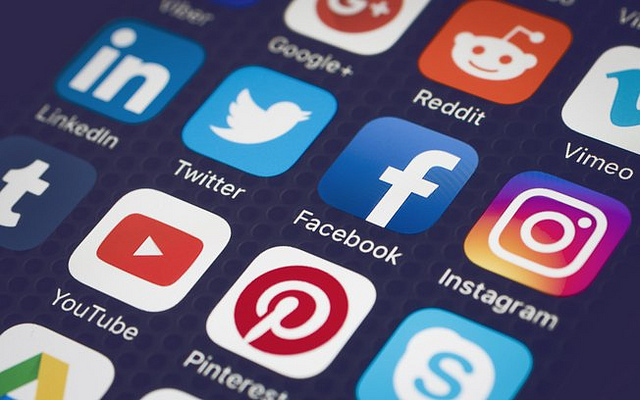 Você está visualizando atualmente Juiz federal da 1.ª Região é punido com censura por postagens nas redes sociais