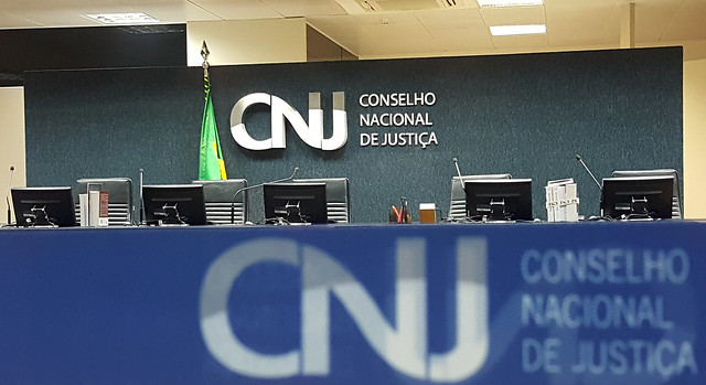 Você está visualizando atualmente Instaurado PAD contra magistrado da Bahia por irregularidade em precatórios