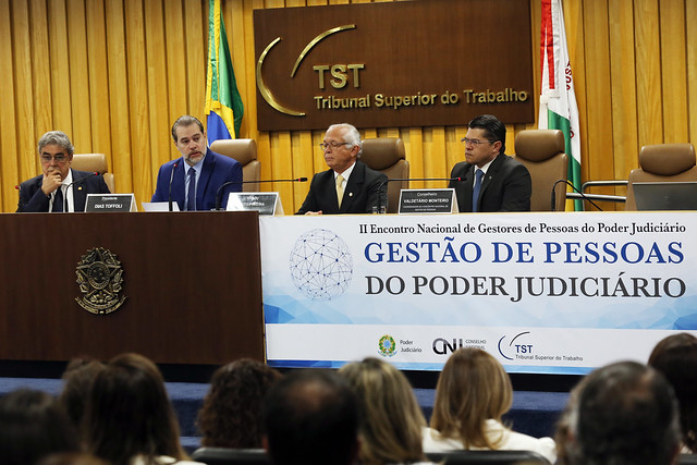 Você está visualizando atualmente Eficiência e gestão abrem debates de evento nacional do Judiciário