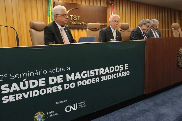 You are currently viewing Saúde de magistrados e servidores: assédio moral pode ser gatilho para doenças
